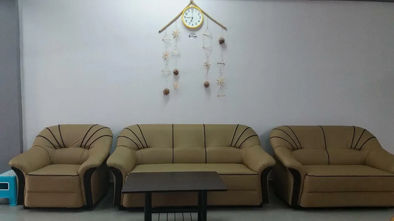 Taman Kumbar Permai, Lintang Kampung Masjid 1, Teluk Kumbar Apartamento Bayan Lepas 0*,  Malásia